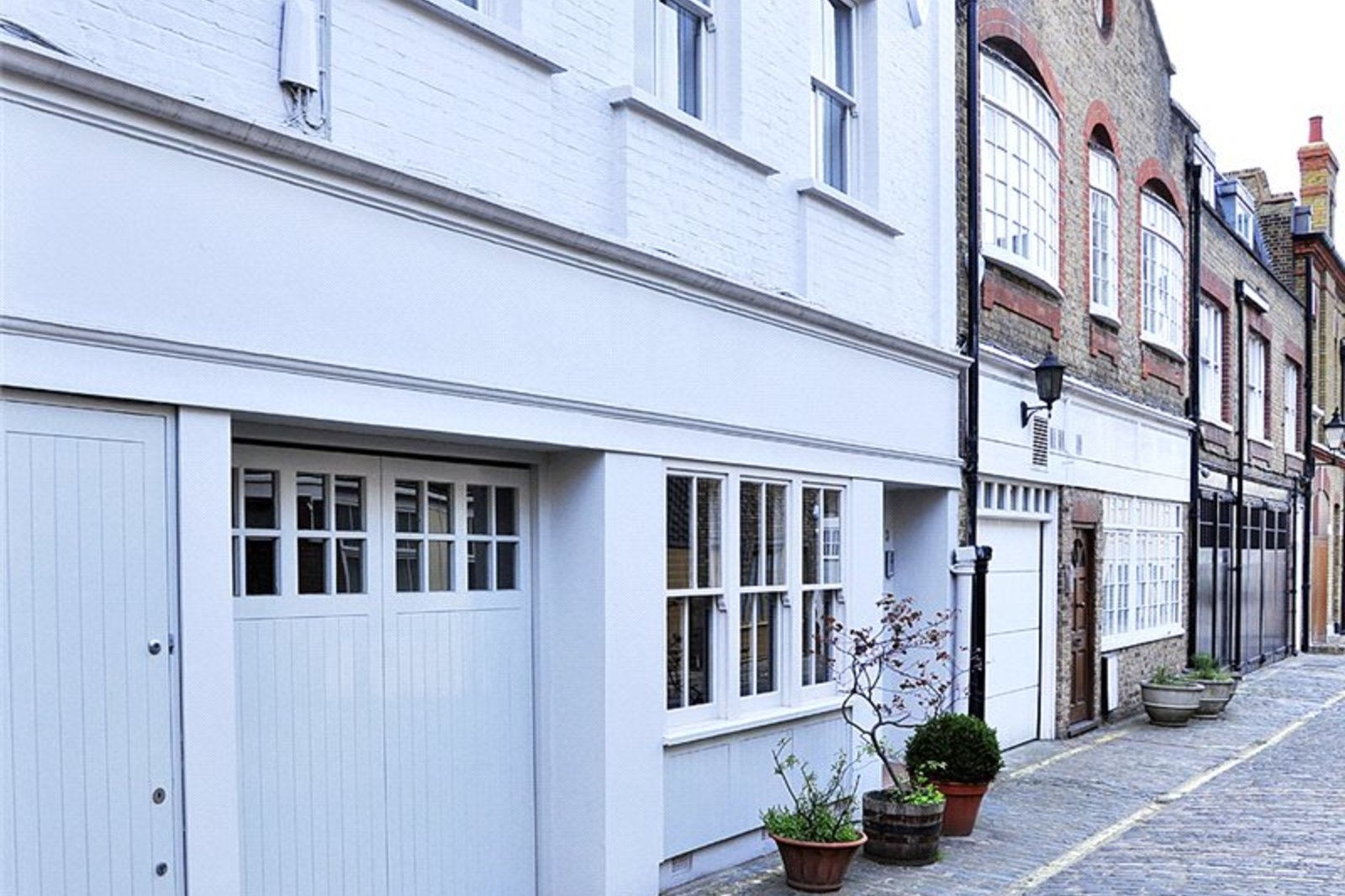 Wimpole Mews, Marylebone, London, W1G Lurot Brand